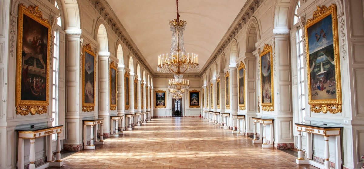 Hol van Trianon? A történelmi békeszerződés helyszíne