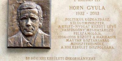 Horn Gyula élete: a pufajkás múlt tettei, politikai öröksége