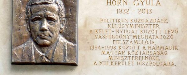 Horn Gyula élete: a pufajkás múlt tettei, politikai öröksége